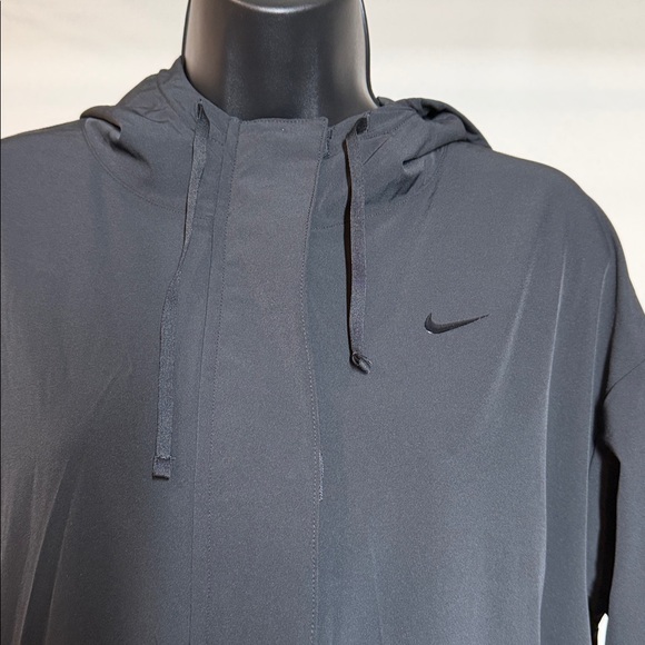 Jacket - Picture 2 of 11